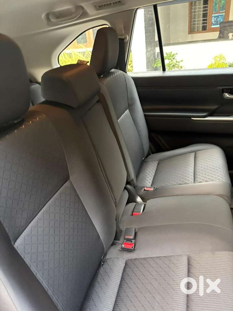 Toyota Innova Hycross 2023 Petrol Good Condition