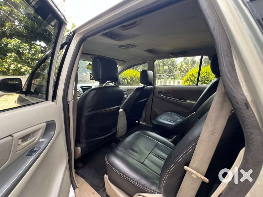 Toyota Innova 2.5 G (diesel) 7 Seater, 2009, Diesel