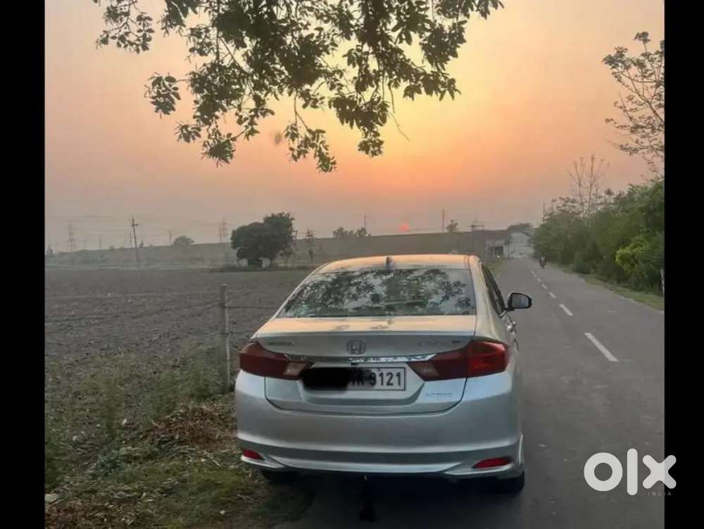 Honda City 2015 Diesel 86000 Km Driven Top Model First Owner Car