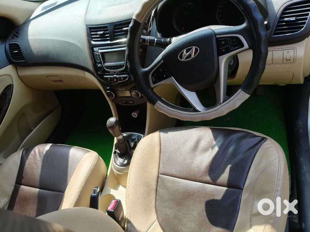 Hyundai Verna 2011