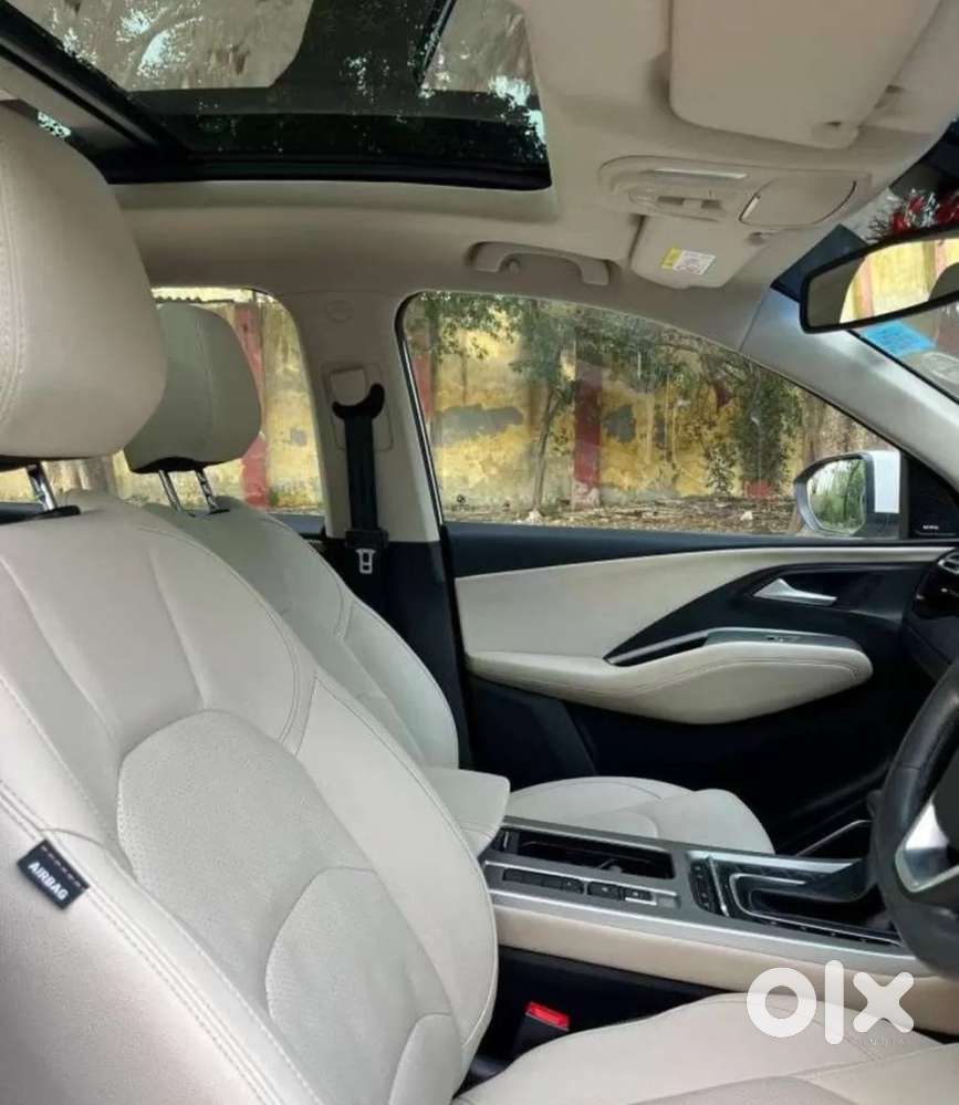 Mg Hector Sharp Pro 1.5 Turbo Cvt Dual Tone, 2023, Petrol