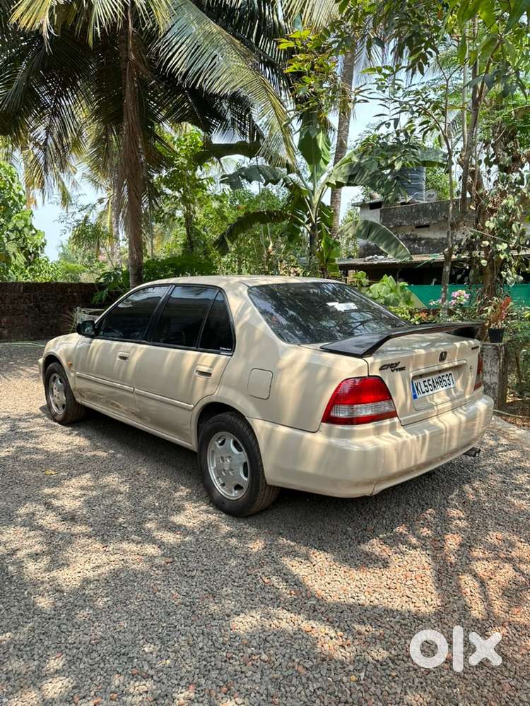 Honda City Petrol 2001