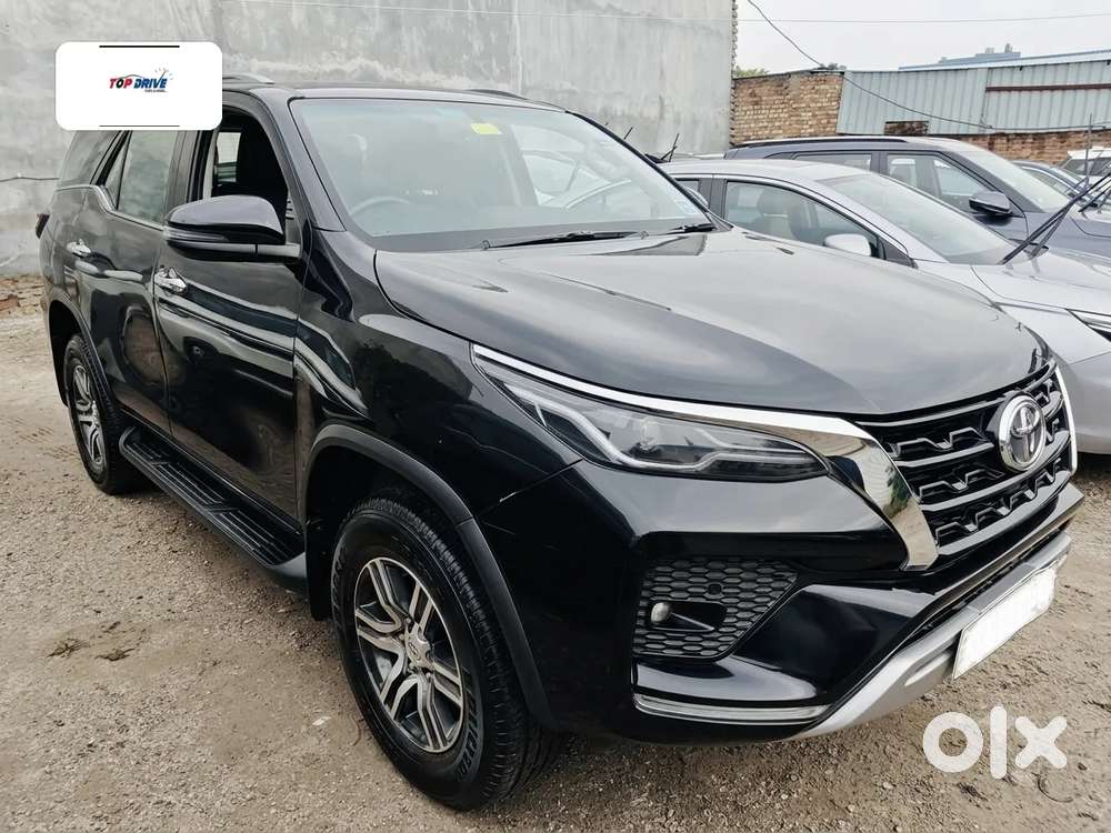 Toyota Fortuner 2.7 2wd At, 2021, Petrol