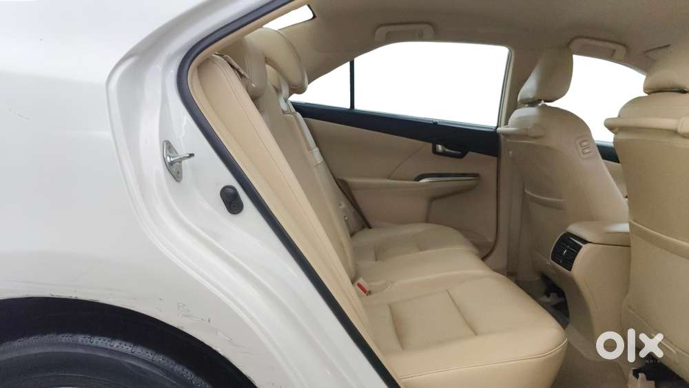 Toyota Camry Hybrid, 2016, Petrol