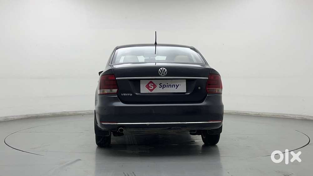 Volkswagen Vento 2010-2013 Petrol Highline, 2015, Petrol