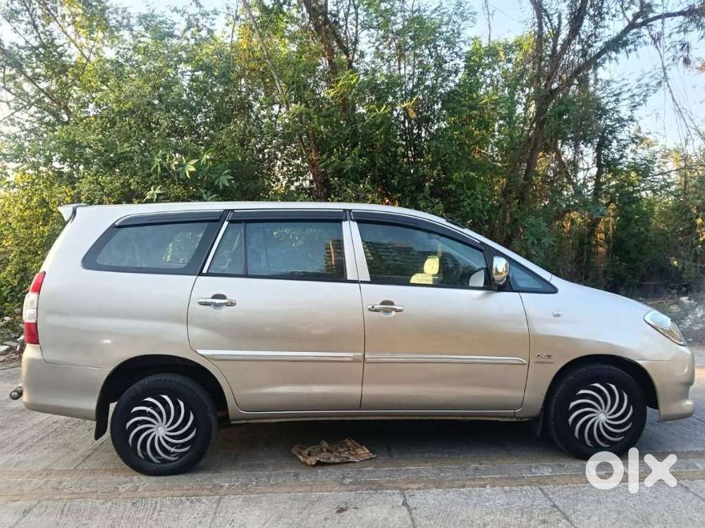 Toyota Innova 2009-2011 2.0 Gx 8 Str, 2011, Diesel