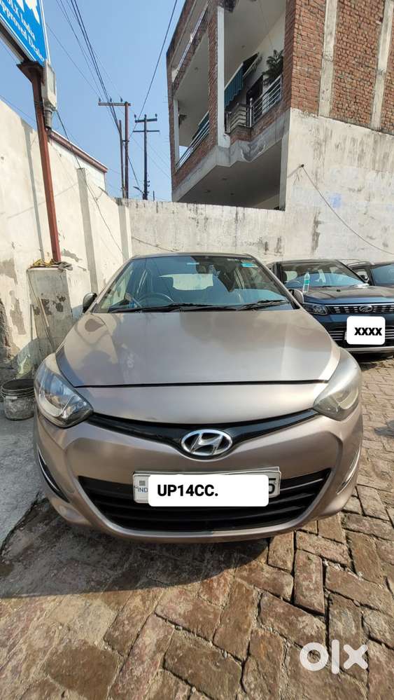 Hyundai I20 Petrol Cvt Magna Executive, 2013, Petrol