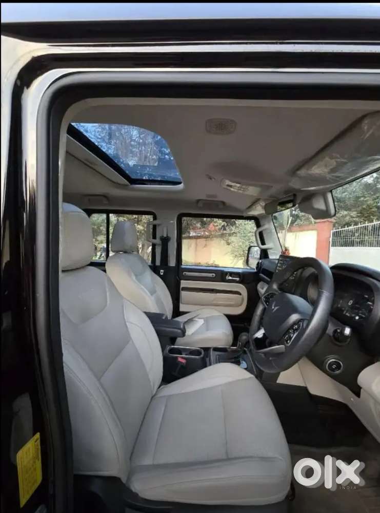 Mahindra Thar Roxx 2025