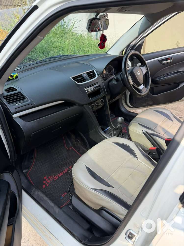 Maruti Suzuki Swift Petrol 2012