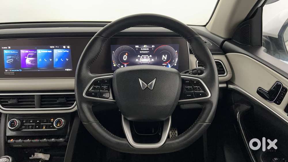 Mahindra Xuv700 2.2 Ax 7 Diesel Mt Str, 2023, Diesel