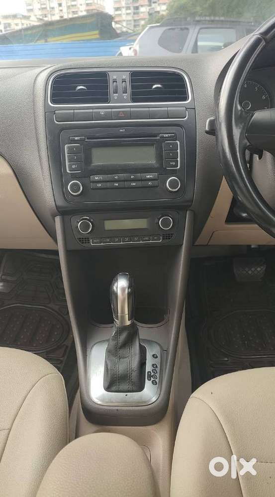 Volkswagen Vento Petrol Highline, 2011, Petrol