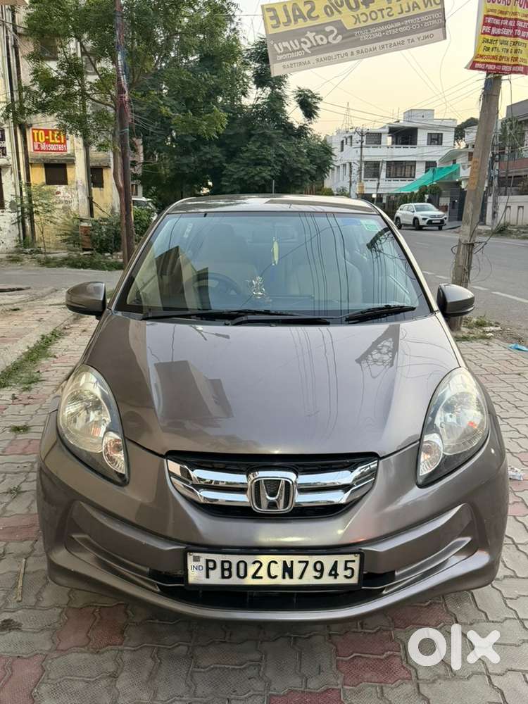 Honda Amaze Petrol 2015 Km Driven