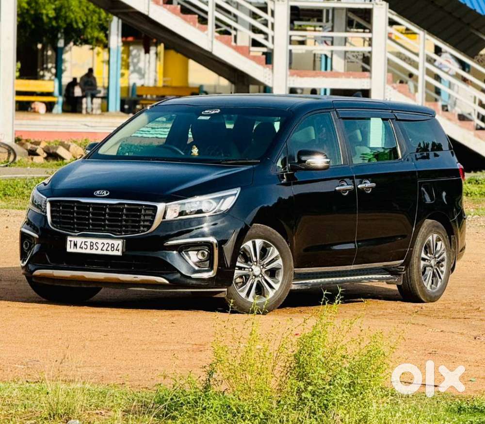 Kia Carnival Premium, 2020, Diesel
