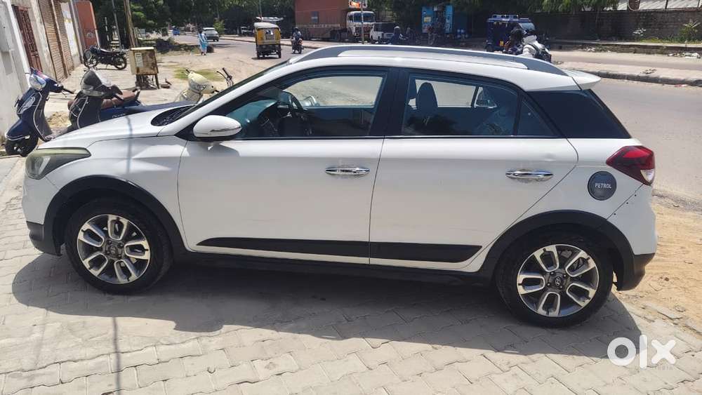 Hyundai I20 Active 1.2 S, 2018, Cng & Hybrids