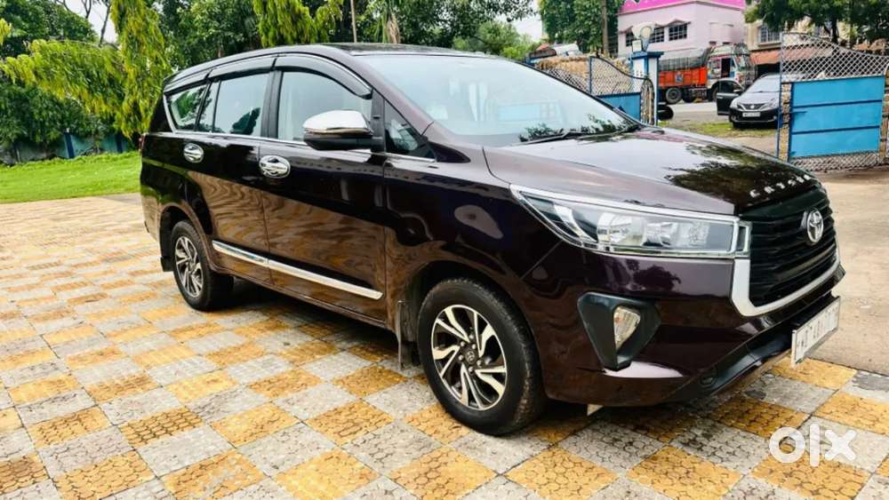 Toyota Innova Crysta 2.4 G Mt 7 Str, 2021, Diesel