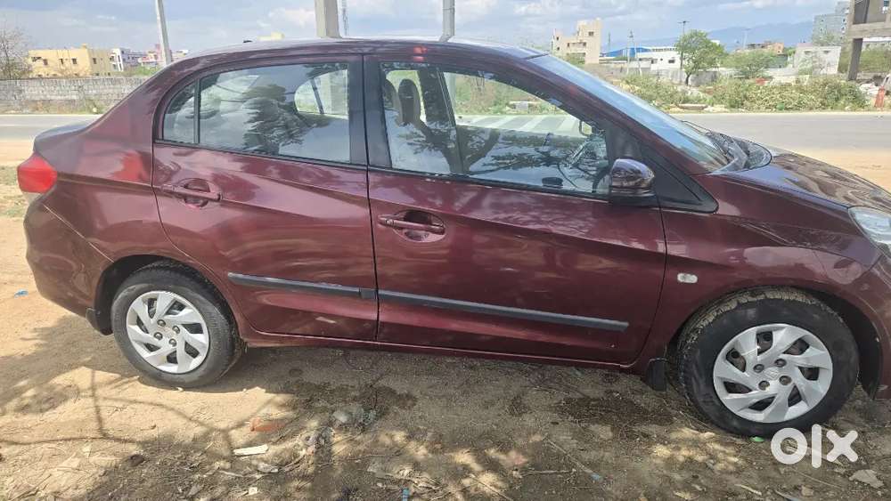Honda Amaze 2015 Diesel Well Maintained