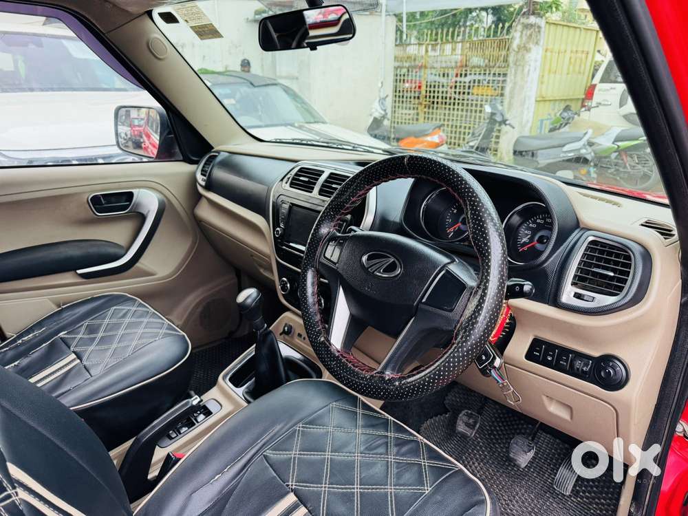 Mahindra Tuv 300 T10 Dual Tone, 2019, Diesel