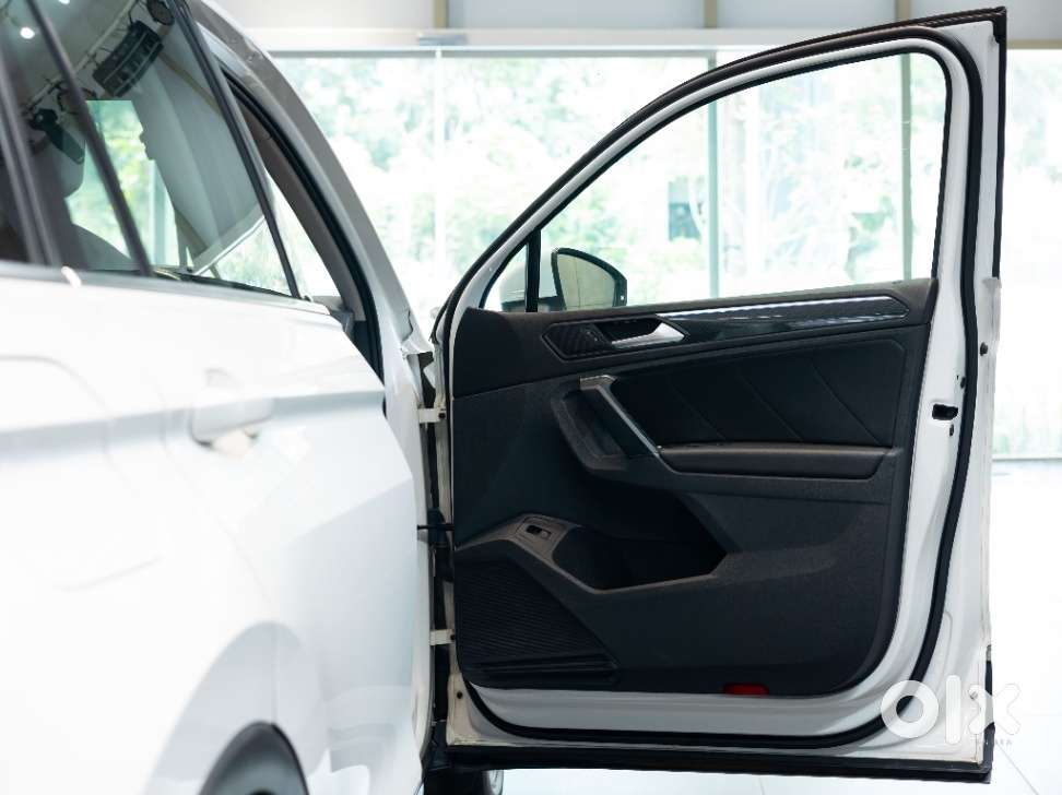 Volkswagen Tiguan 2.0 Elegance Tsi Dsg, 2022, Petrol