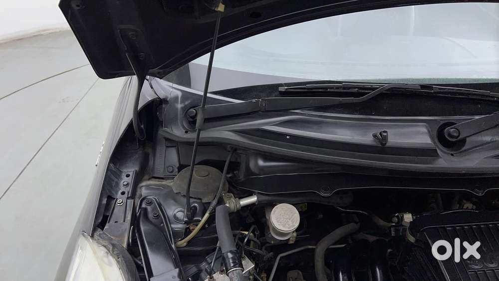 Maruti Suzuki Swift 1.2 Lxi (o), 2017, Petrol