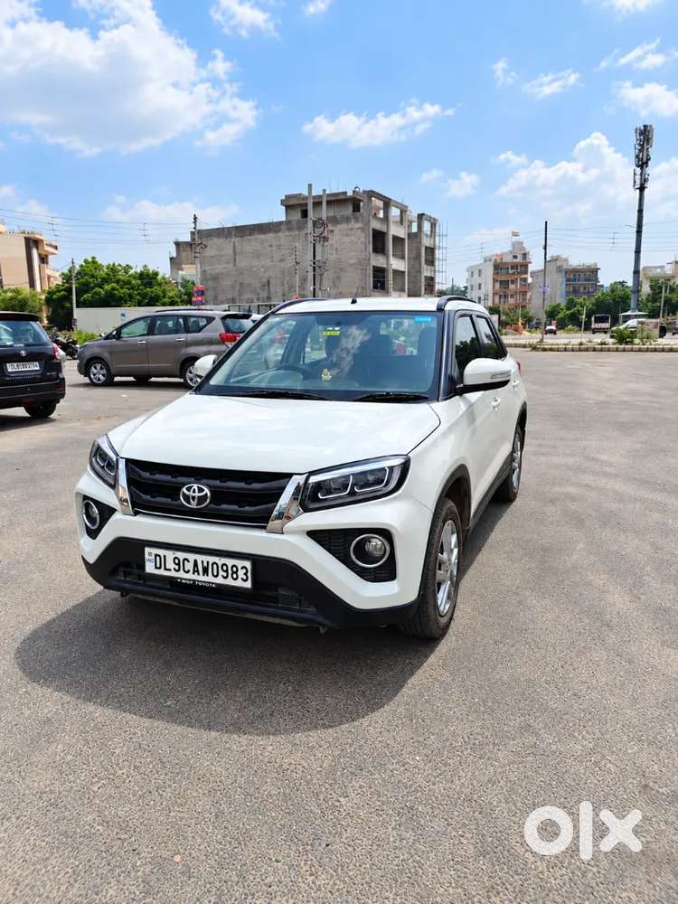 Toyota Urban Cruiser 1.5 Mid 2021