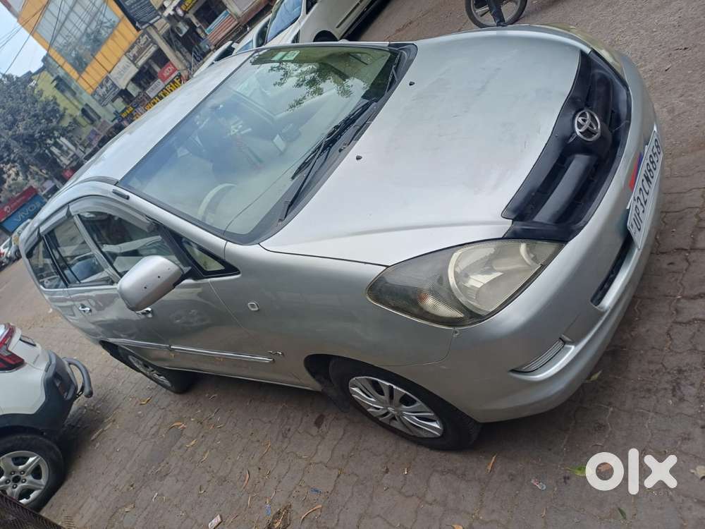Toyota Innova 2004-2011 2.5 E Diesel Ps 8-seater, 2008, Diesel