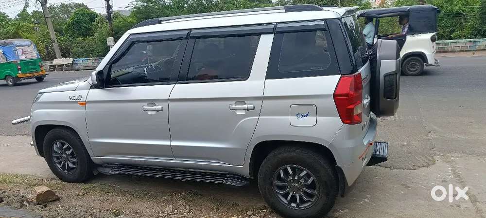 Mahindra Tuv 300 2019
