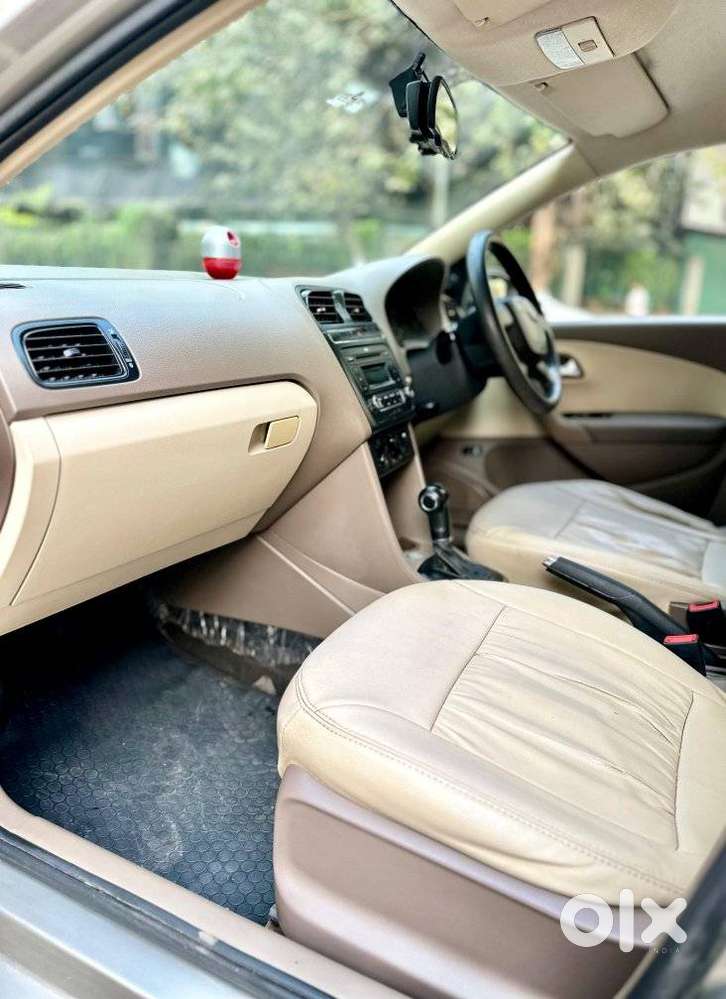 Skoda Rapid 1.6 Mpi Ambition, 2013, Petrol