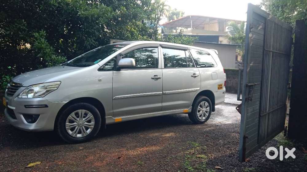 Toyota Innova 2013 Diesel Well Maintained
