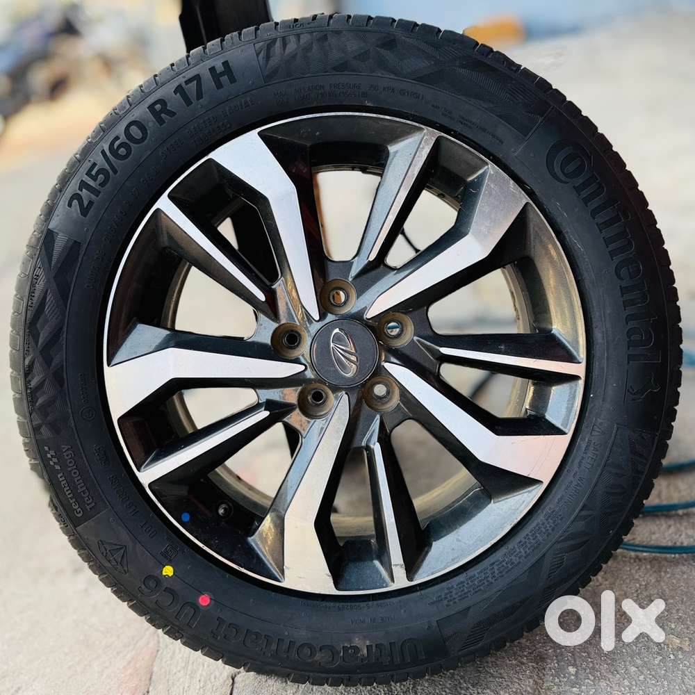 Mahindra Xuv300 W8(o) 2019 Petrol, Full Showroom History, 65k Driven