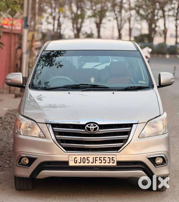 Toyota Innova 2.5 V 7 Str, 2013, Diesel