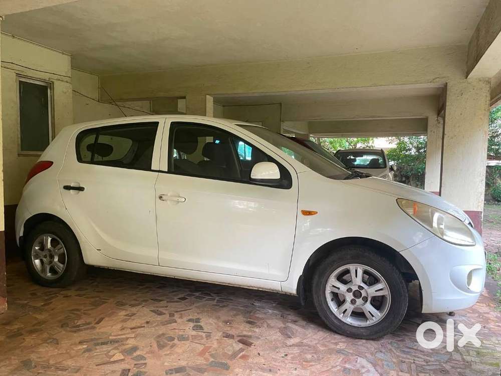 I20 Asta 1.2 E3 Car For Sale, Crystal White 2009 Model, Passing Done