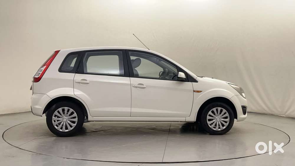 Ford Figo 2010-2012 Petrol Zxi, 2013, Petrol