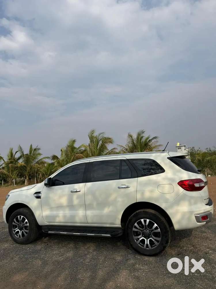 Ford Endeavour 2019 Diesel Well Maintained