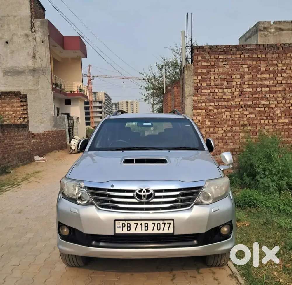 Toyota Fortuner Automatic 4×2
