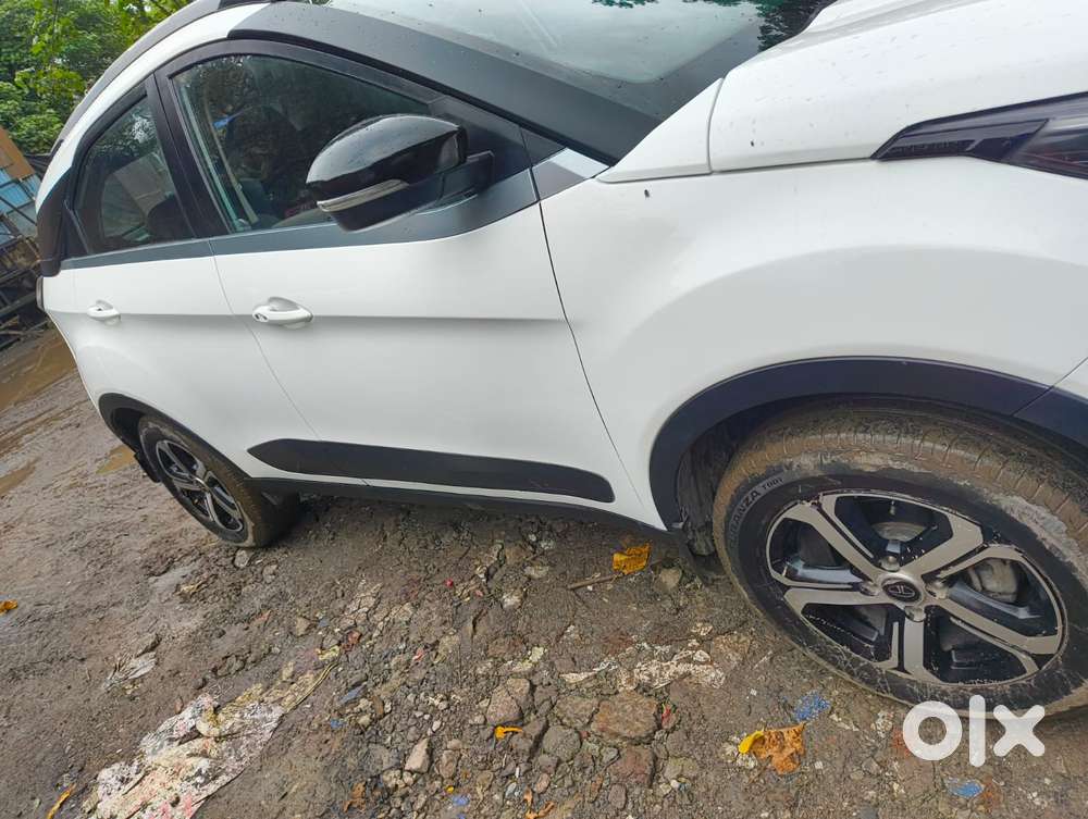 Tata Nexon 1.2 Revotron Xza Plus (o) Dark Edition, 2022, Petrol