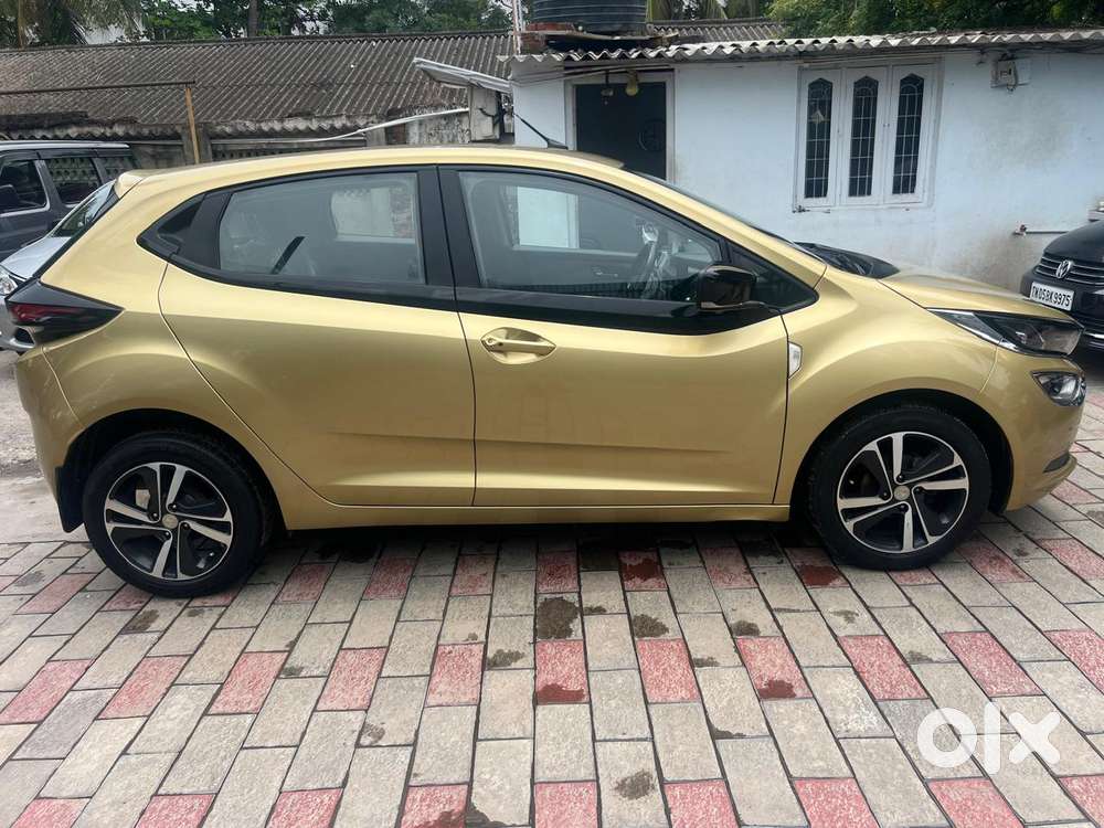 Tata Altroz Xz, 2020, Petrol