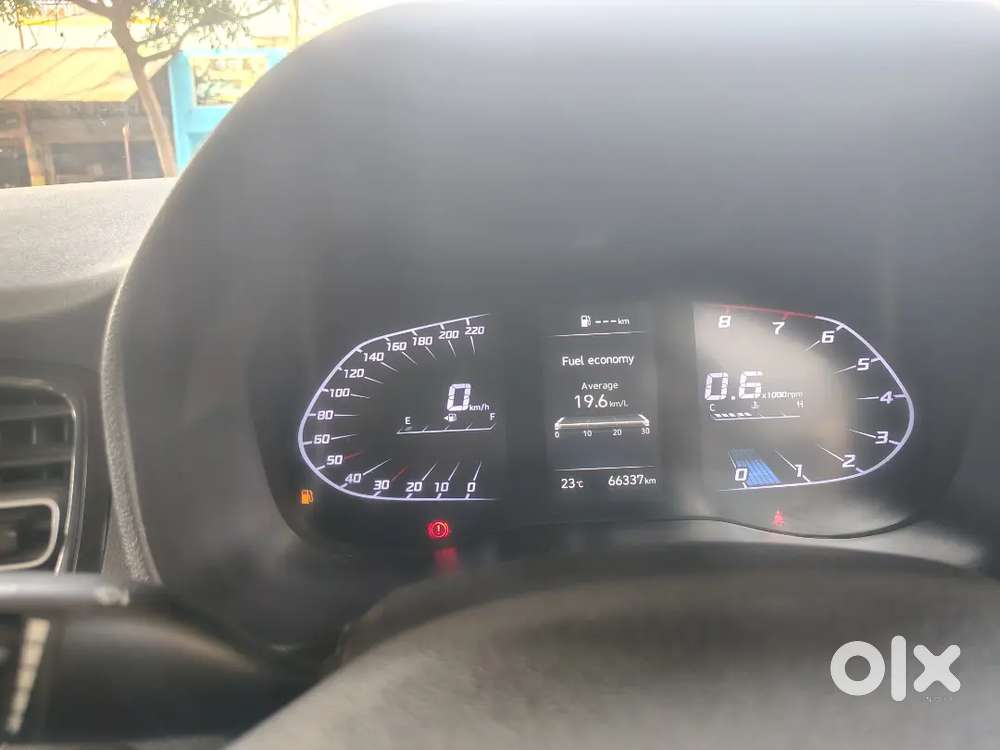 Hyundai Verna 2022 Petrol 66300 Km Driven
