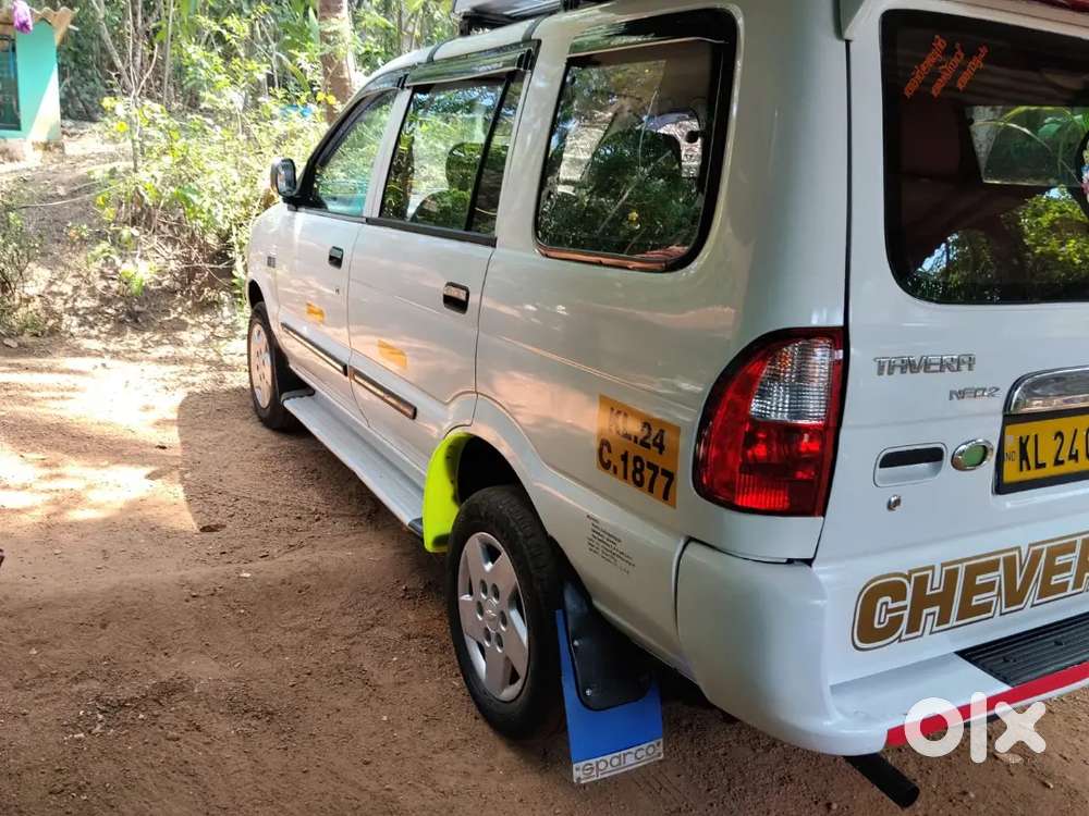 Chevrolet Tavera Neo 2010