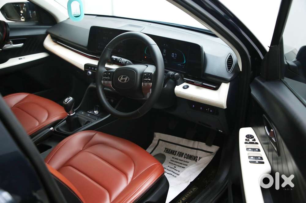 Hyundai Verna 1.5 Sx Petrol Mt, 2023, Petrol