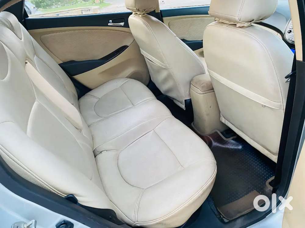 Hyundai Verna Ex Petrol 2012