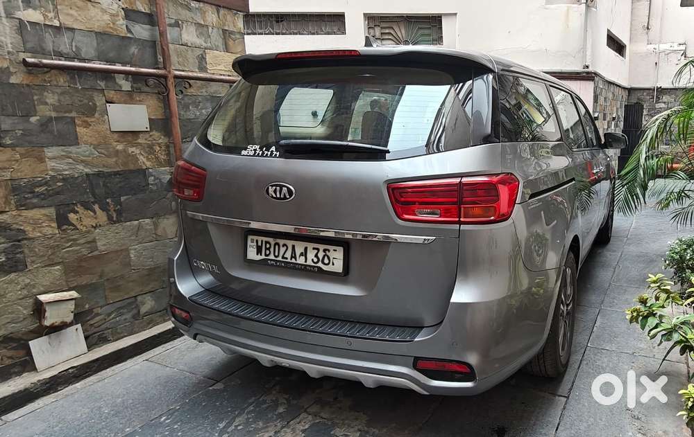 Kia Carnival Premium, 2021, Diesel