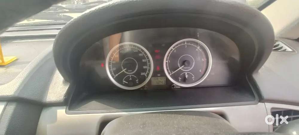 Tata Safari Storme 2016 Diesel 100000 Km Driven
