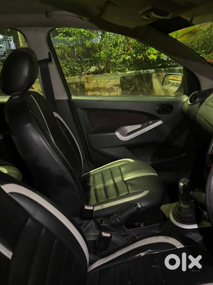 Ford Fiesta Titanium 1.4 Diesel &ndash; 2011 | 2nd Owner  Car Details