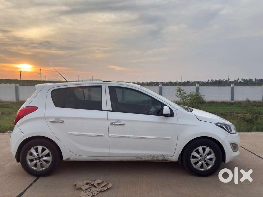 Hyundai I20 Petrol Manual 2014