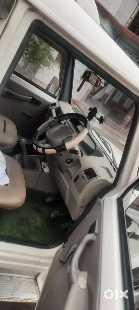 Mahindra Bolero 2012 Drive