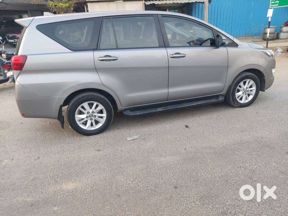 Toyota Innova Crysta 2.8 Gx At 8 Seater, 2018, Diesel