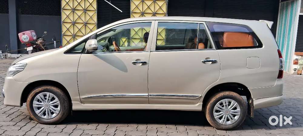 Re Register 
Toyota Innova 2012/13 Register 
Diesel Well Maintained