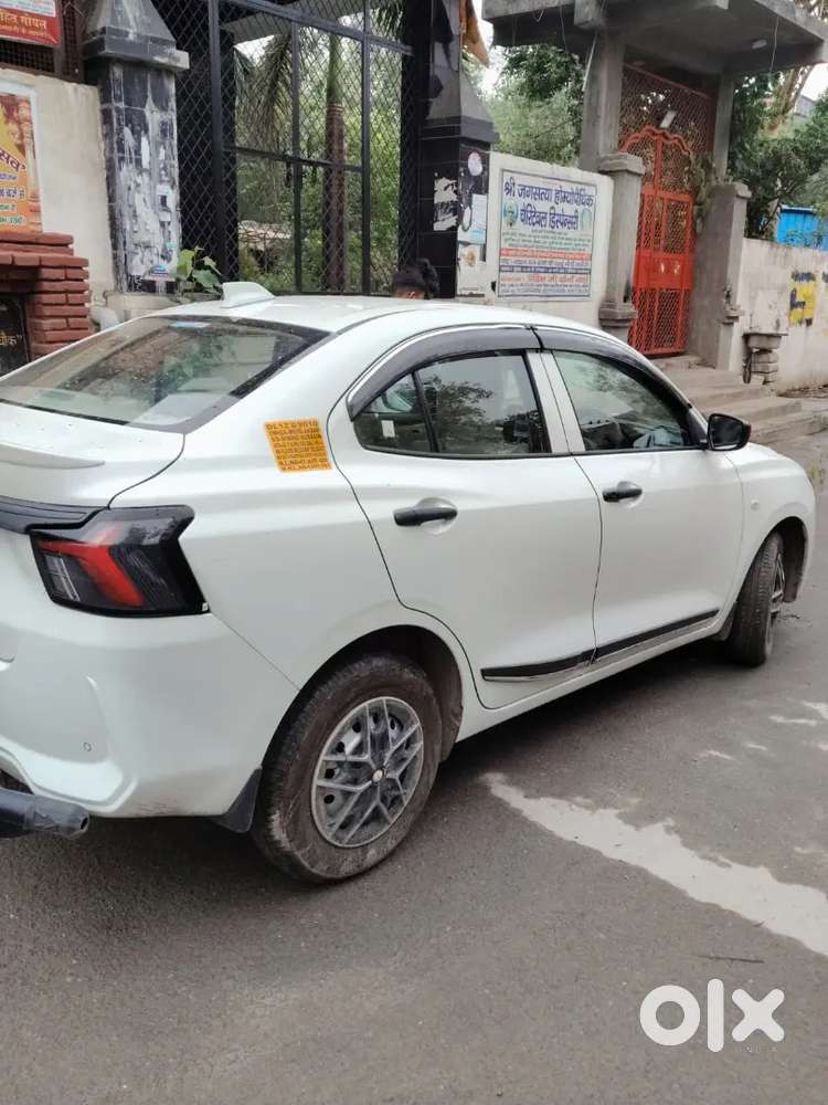 Maruti Suzuki Dzire 2025