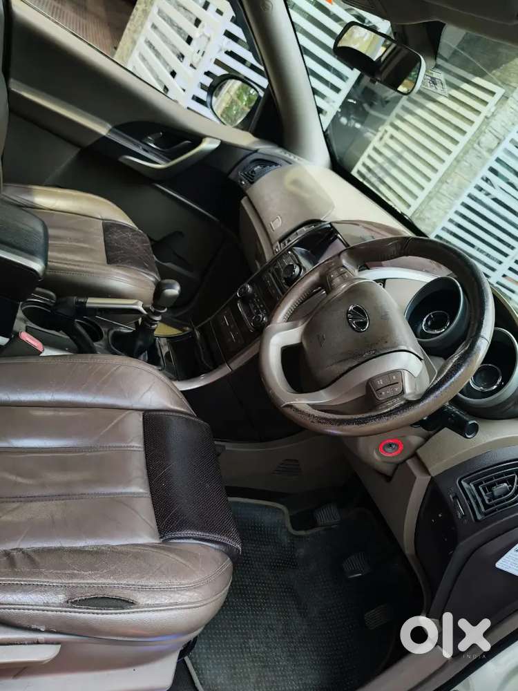 Mahindra Xuv500 2015 Diesel Well Maintained