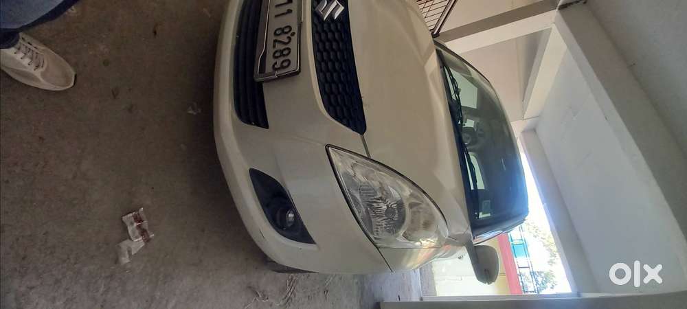 Maruti Suzuki Swift Vxi 2014